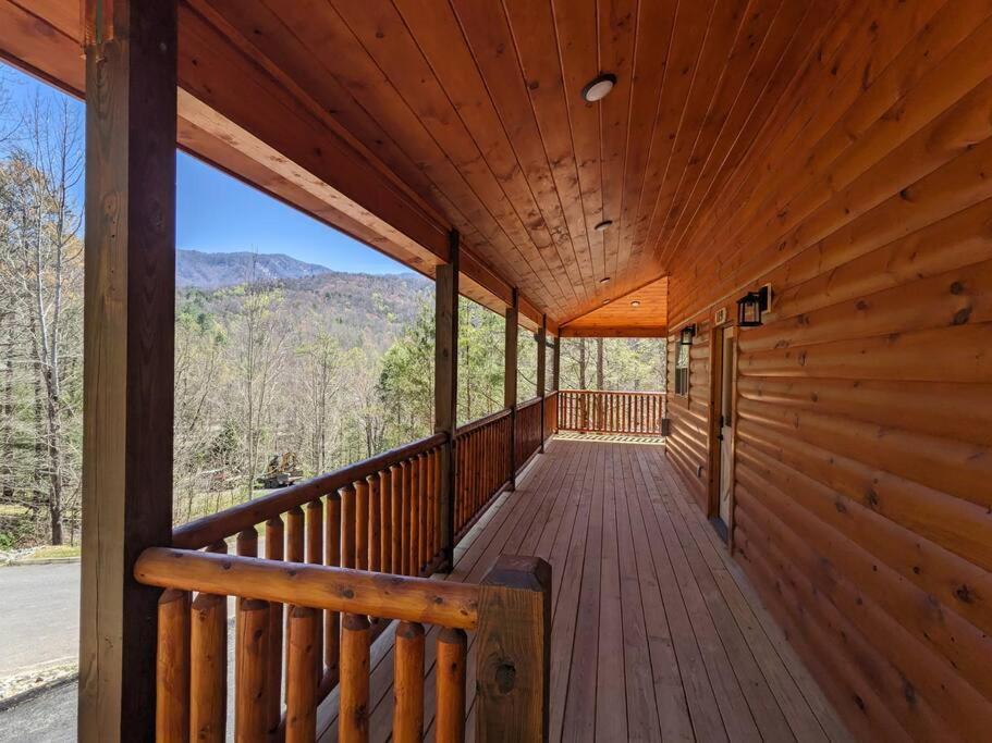 Baby Bear Den Villa Gatlinburg Exterior photo
