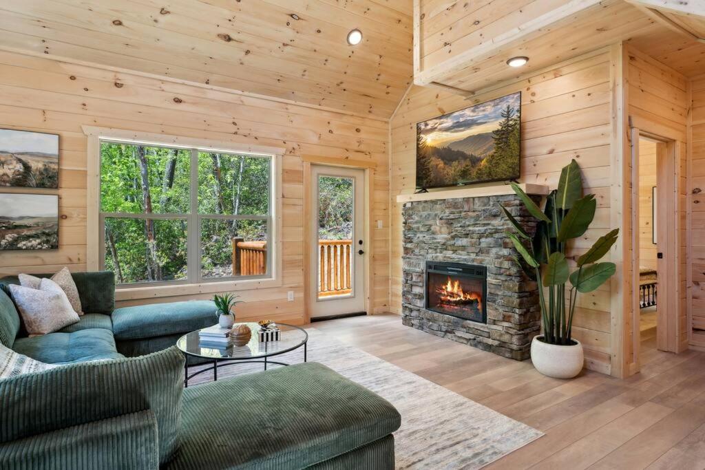 Baby Bear Den Villa Gatlinburg Exterior photo