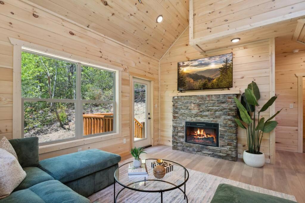 Baby Bear Den Villa Gatlinburg Exterior photo